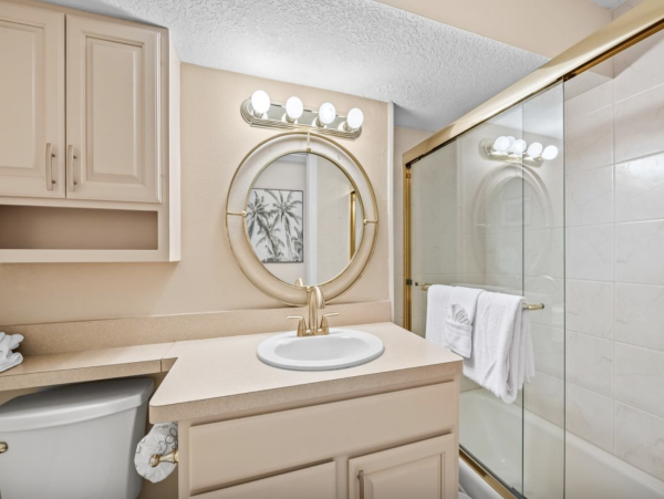 Lido Key Vacation Home with 2 Bedroom and Private Pool